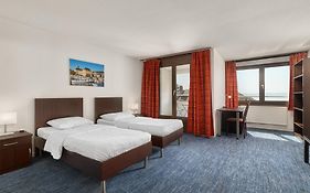 Neuchatel City Hotel - Self Check-In